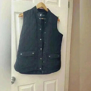 J. McLaughlin womenโs size large black quilted vest zip&snap with corduroy